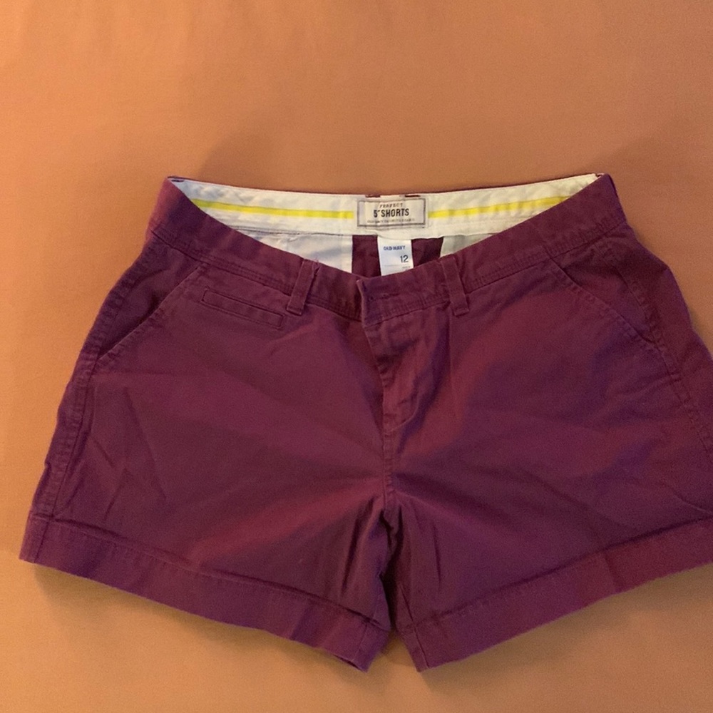 old navy purple khaki shorts size 12